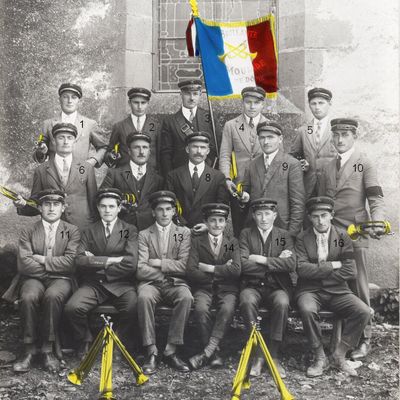 La Fanfare - 1930