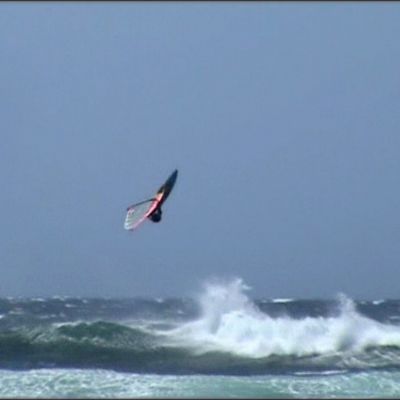 VAGUE   OSTINATO !...