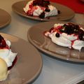 Pavlova aux fruits rouges