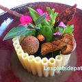 Timbale de macaroni d’automne, pigeon, foie gras, cèpes