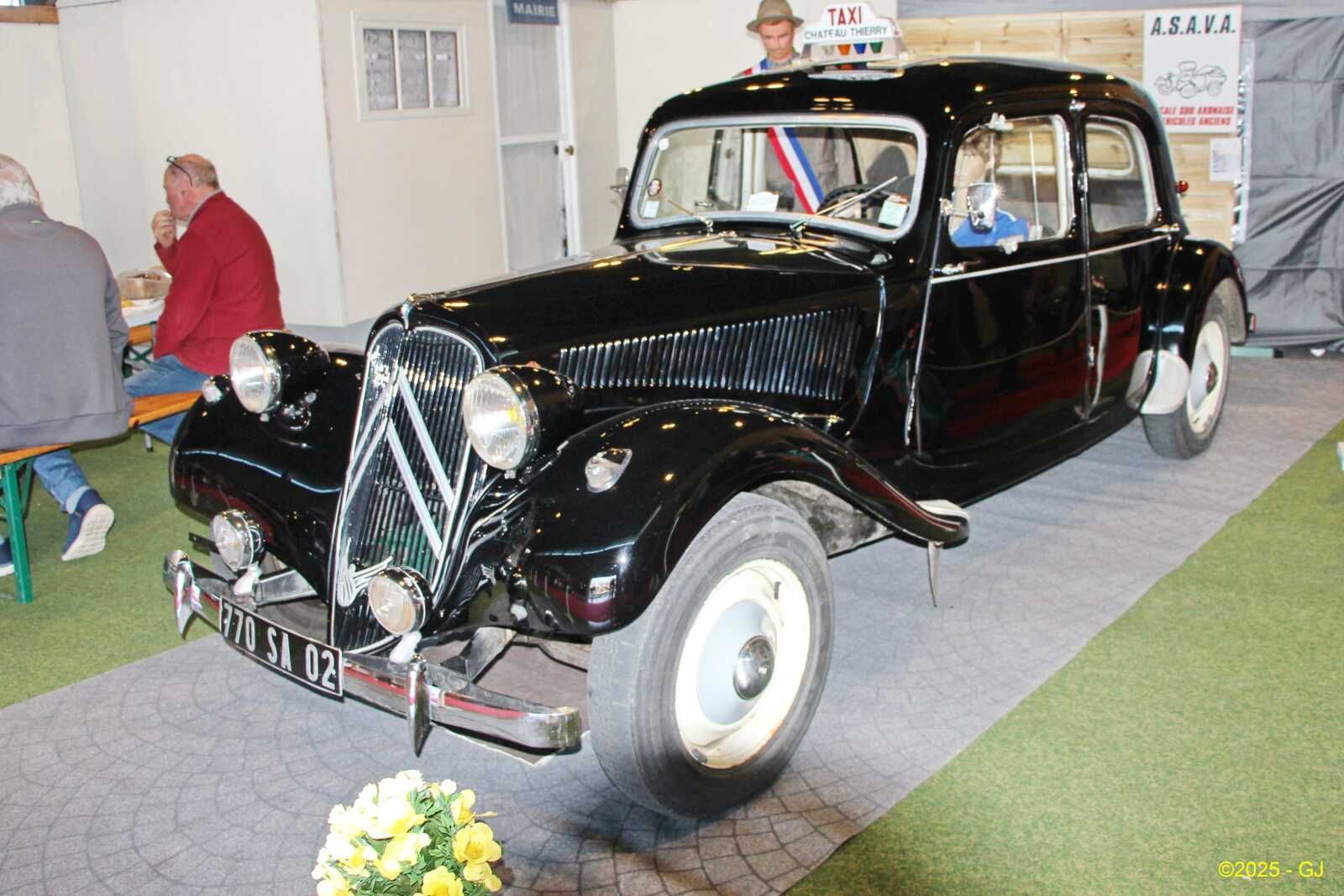 Citroen Traction 11_18 - 1935 [F] GJ_GF