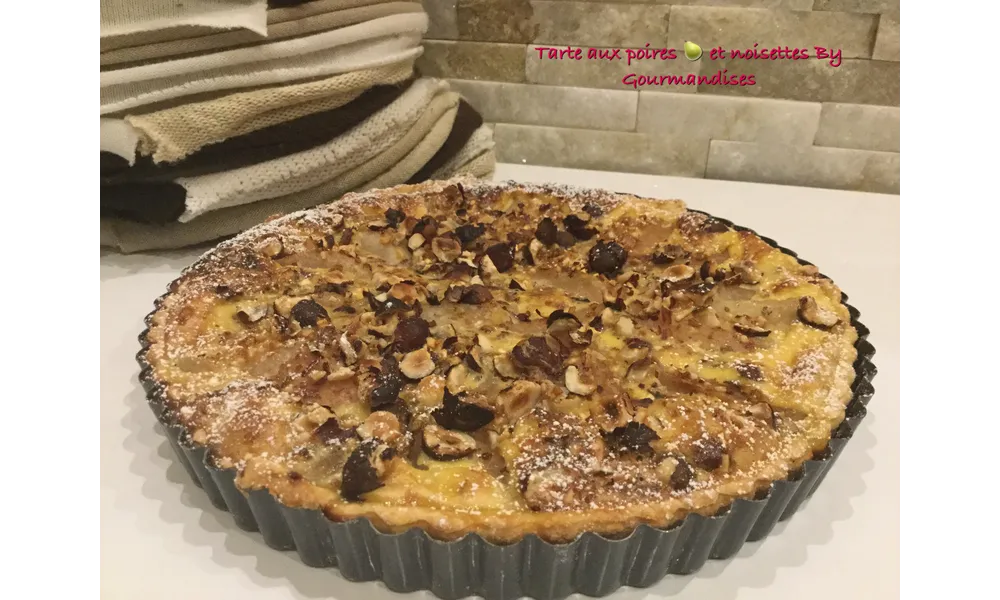 Tarte aux poires et noisettes ( 295 cal/ par personne)
