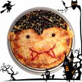 Food art: pizza Halloween...