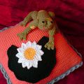 Coussin grenouille