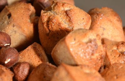 Financiers à la noisette et à l' huile d'argan