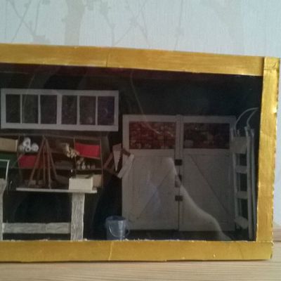 Miniature atelier
