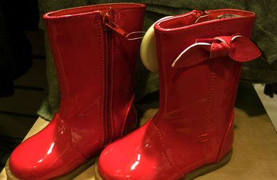 I ♥ red boots 