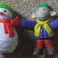 Figurine Popi et bonhomme de neige