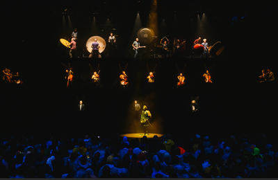 Nuits de Fourvière 2025-Hofesh Shechter – Political Mother : The Choreographer’s : Dancing in the rain