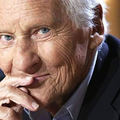 Jean d’Ormesson est un écrivain, journaliste et