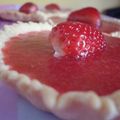 ...Tartelette miroir aux fraises et sa pâte brisée légère...