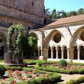 Abbaye Sainte-Marie de Fontfroide, le cloître