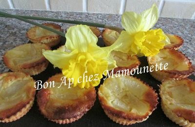 Mignardises à la poire et arôme amande amère 