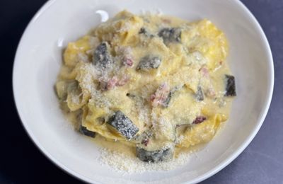 Tortelloni ricotta-épinards aux courgettes