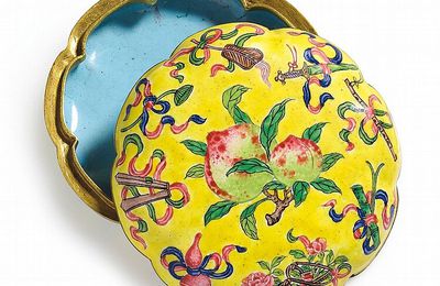 A rare Beijing enamel yellow-ground 'peaches' seal paste box and cover, Mark and period of Yongzheng (1723-1735)