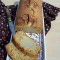 Cake aux poires debout et amande