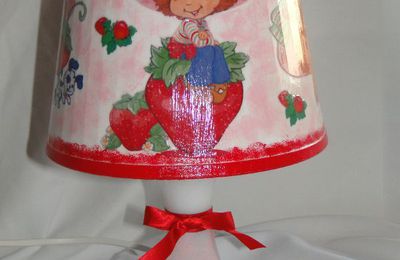 LAMPE CHARLOTTE AUX FRAISES N°1