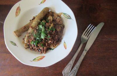 Potée de lentilles et de chou, saucisses végé