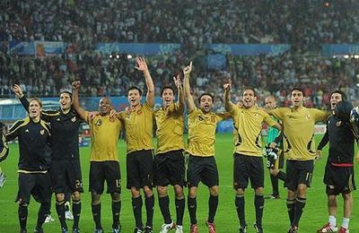 Football : Euro 2008 : L'Espagne renaît, la Russie meurt