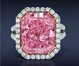 Fancy Purple Pink Diamond Solitaire