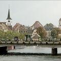 Regard sur un pont à Strasbourg