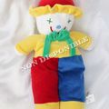 Doudou Peluche Clown Jaune Bleu Rouge Noeud Vert Françoise Saget 