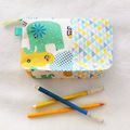 VENDUE Trousse Enfant Ecole Pochette de Rangement "Lettres et Eléphants" en coton