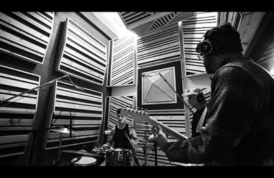 Touché Amoré - Nobody's (Spiral In A Straight Line Visual Album)