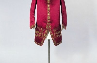 Red silk waistcoat with sleeves, 1760, France