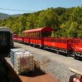Tourisme et revitalisation ferroviaire : le « Train rouge » Rivesaltes-Axat lance le transport de colis par rail