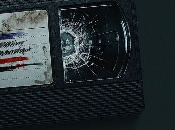 "Black Mirror - Saison 6" de Charlie Brooker : Red Mirror ?