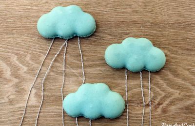 Macarons nuages, macanuages {gabarit inside!}