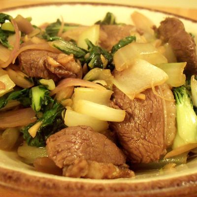 Filet de canard sauté aux mini pak choi