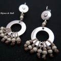 BO352 - Boucles d'oreille bohème en métal argenté et perles