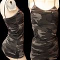 tank top camo gris