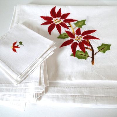 Nappe de Madagascar poinsettias