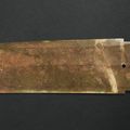 Rare grande Dague cérémonielle en jade, ge, Dynastie Shang, ca. 1300 avant J.-C.
