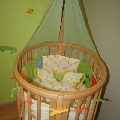 Tour de lit jungle
