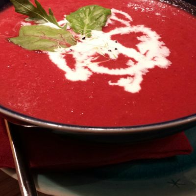 Petite soupe de betterave et poires