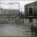 387 - La Gare submergée - Inondations 1910.