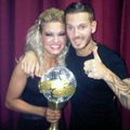 M. Polkora gagne Dance avec les Stars