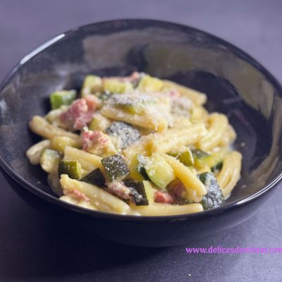 Casarecce aux courgettes et lardons