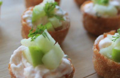 Mousse de saumon fumé à l'aneth, au citron vert et à la pomme verte