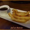 Churros y chocolate a la taza