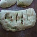fougasse au pesto, tomates séchées § au chèvre