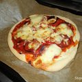Pizza chorizo, poivron et mozzarella!