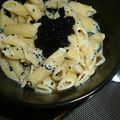 Pâtes Penne Tomate et Caviar Végétalien