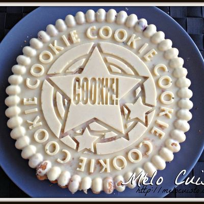 Cookie géant et sa coque chocolat blanc