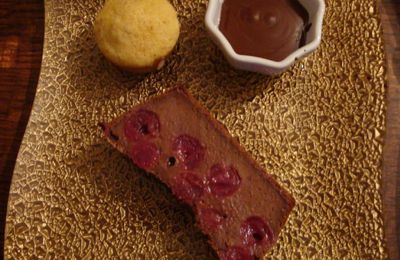 Clafoutis moelleux chocolat-cerises