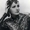 Anonyme - circa 1930. Greta Garbo dans le rôle de "Mata Hari" en 1931